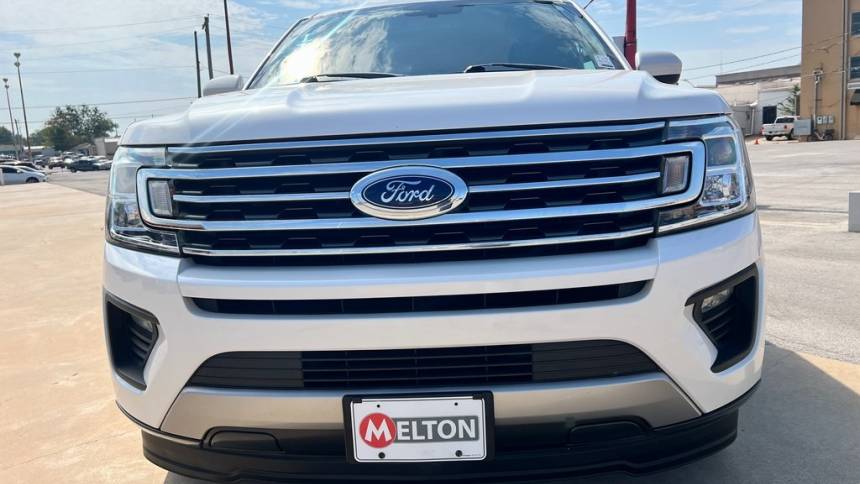 2018 ford expedition xlt