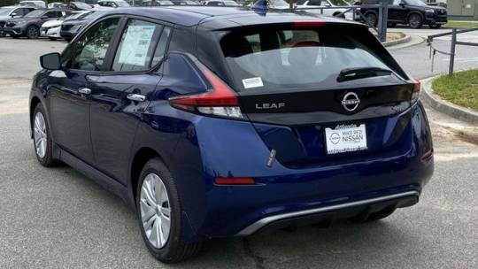 2025 Nissan Leaf s