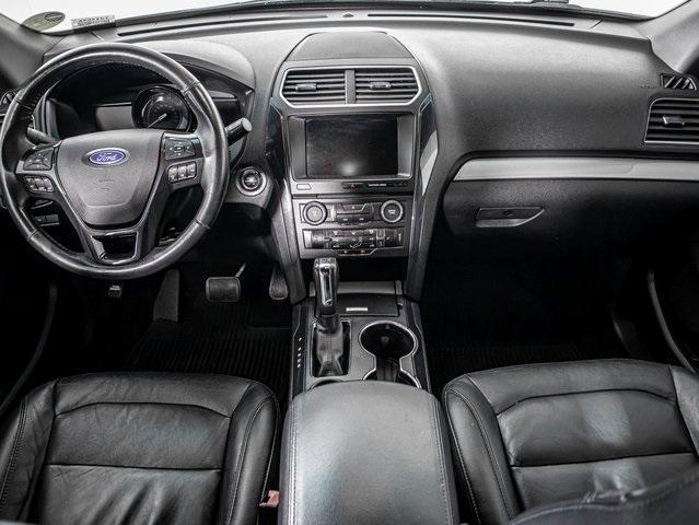 2016 ford explorer xlt
