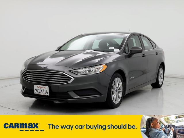 2017 ford fusion hybrid se