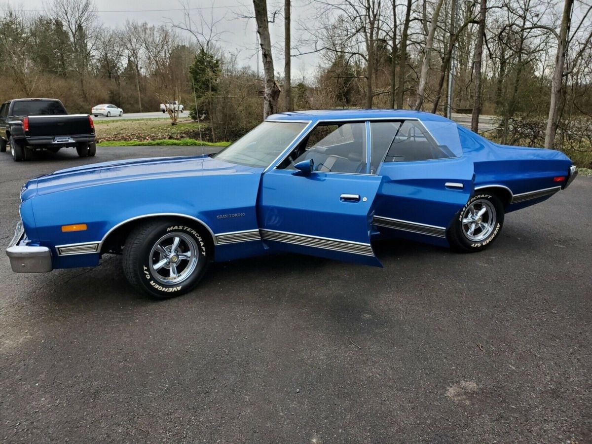 1973 ford gran torino sedan sedan blue rwd automatic lx