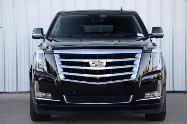 2020 cadillac escalade esv luxury