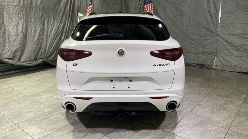 2021 alfa romeo stelvio ti