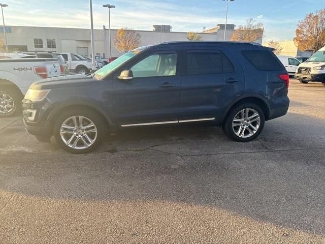 2017 ford explorer xlt