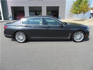 2022 BMW 7 series i$1