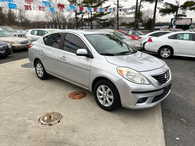 2012 nissan versa 1.6 s
