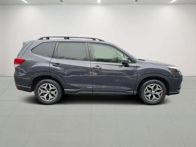 2022 subaru forester 2.5i premium