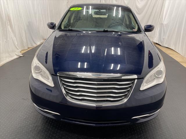 2013 chrysler 200 touring