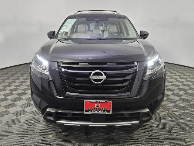 2023 nissan pathfinder sl 4wd