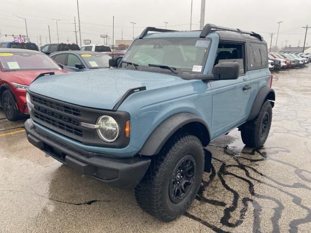 2022 ford bronco base