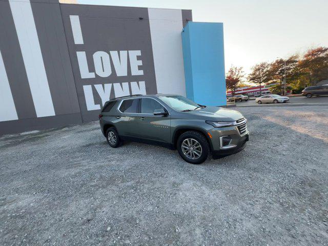 2023 chevrolet traverse lt cloth