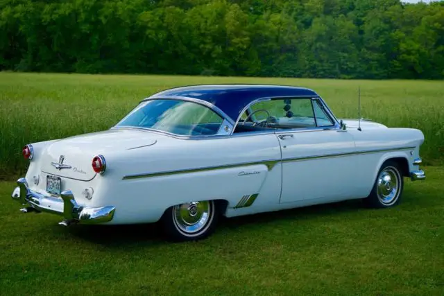 1954 ford crestline victoria two door hardtop