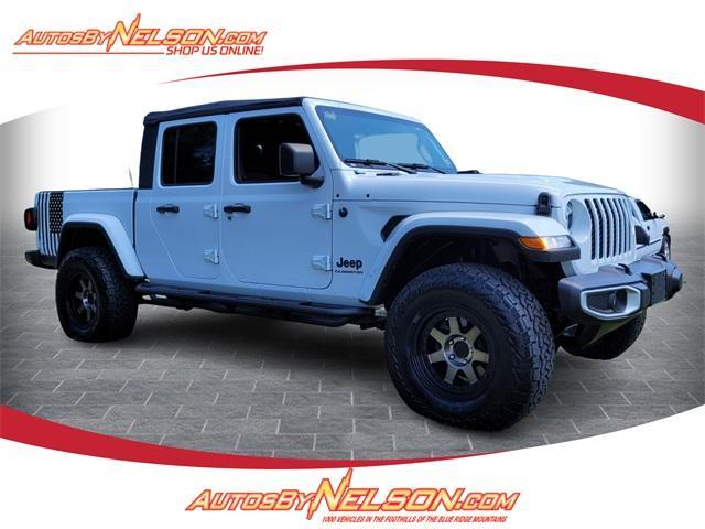 2022 jeep gladiator sport s