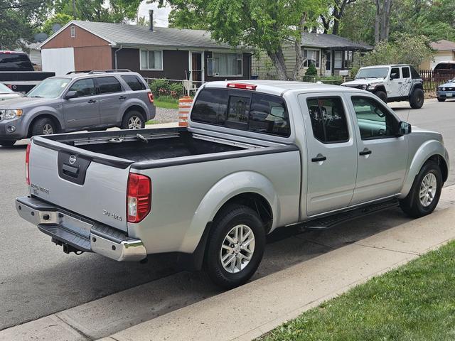 2015 nissan frontier sv