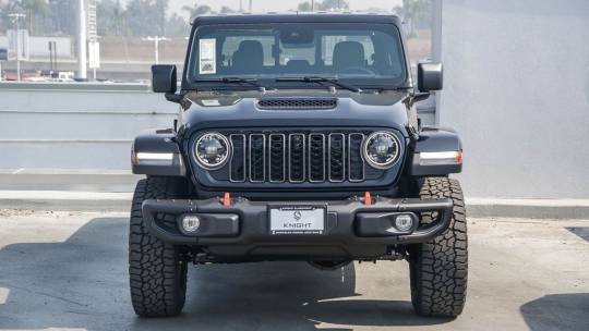 2024 Jeep Gladiator
