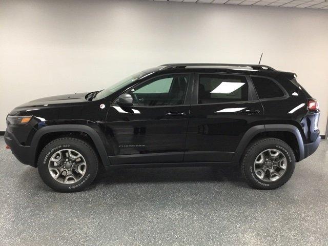 new 2019 jeep cherokee 4wd trailhawk albert lea, mn 56007 for sale in albert lea, minnesota