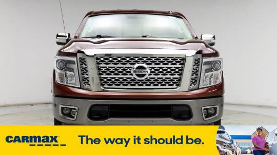 2017 Nissan Titan