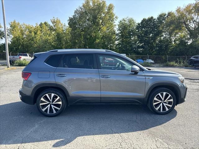2022 volkswagen taos 1.5t se