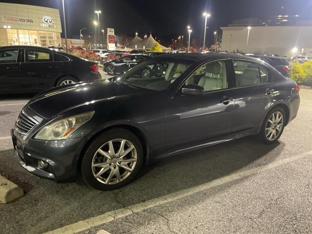 2013 infiniti g37x base
