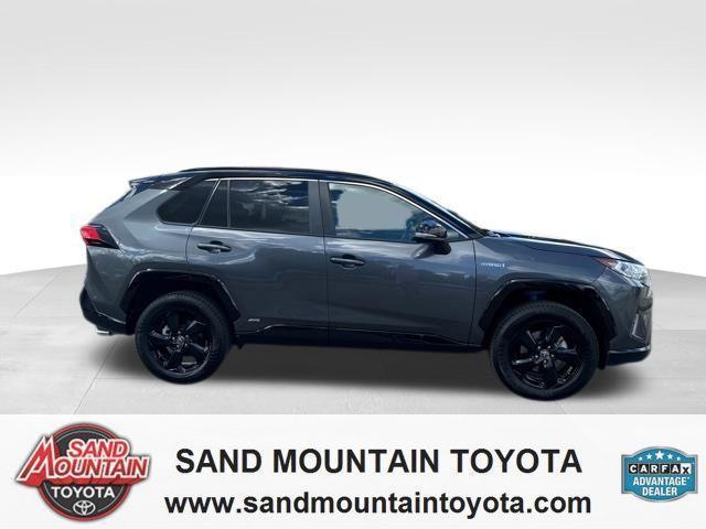 2021 toyota rav4 hybrid se
