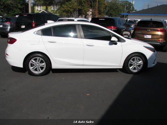 2018 chevrolet cruze lt