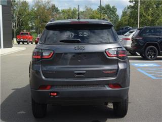 2023 Jeep Compass trailhawk