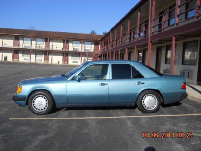 1993 mercedes 300e 4dr sdn. 2.8 in green lane, pa