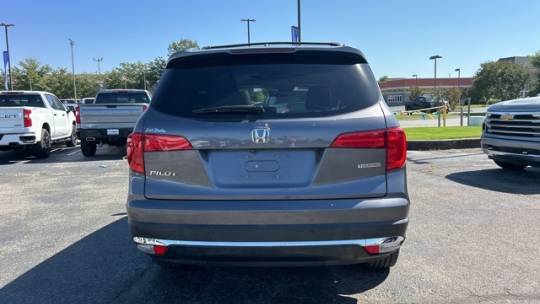 2017 Honda Pilot touring