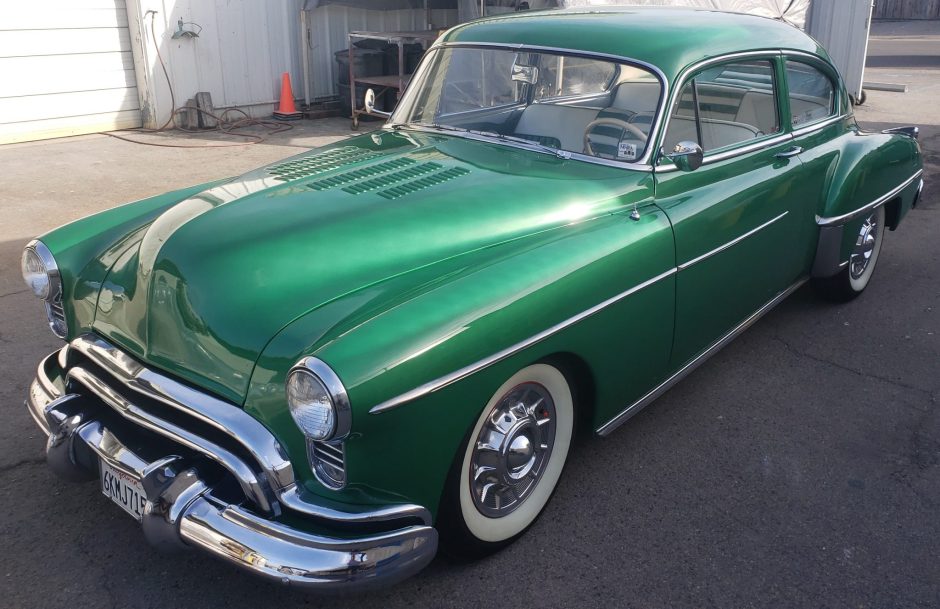 1949 oldsmobile 88 club coupe 3-speed