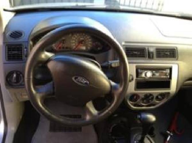2005 ford focus hatchback in south gate, ca