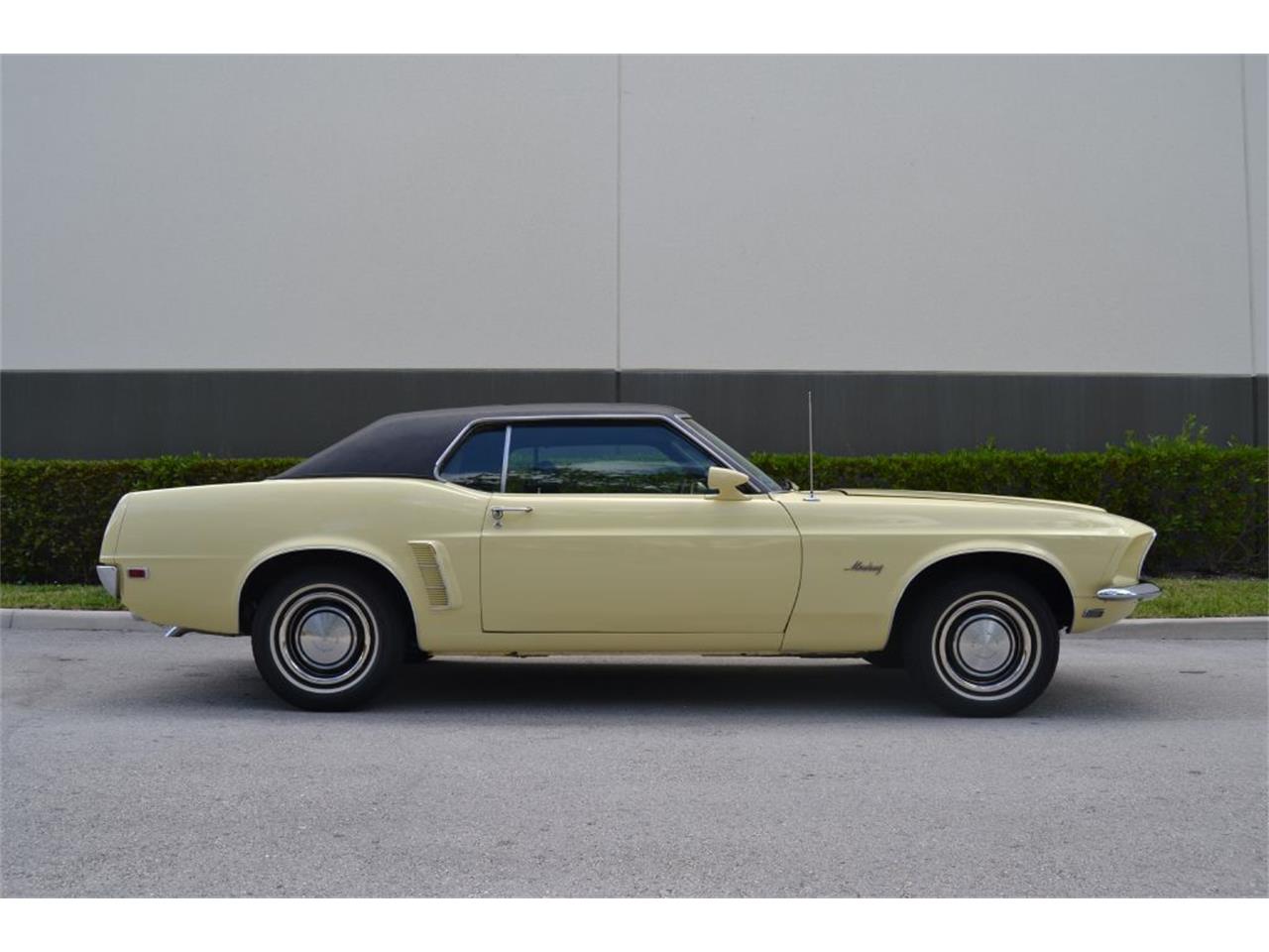 1969 ford mustang