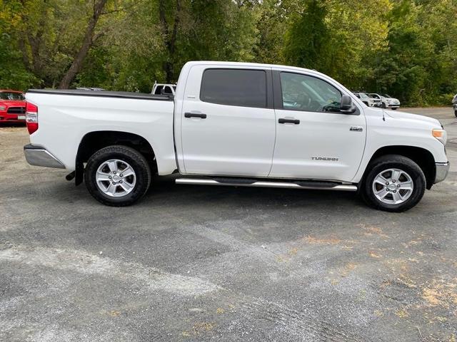 2015 toyota tundra sr5