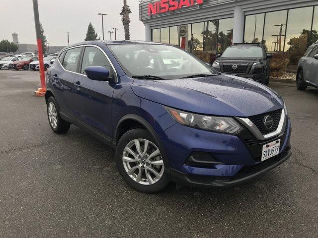 2022 nissan rogue sport s