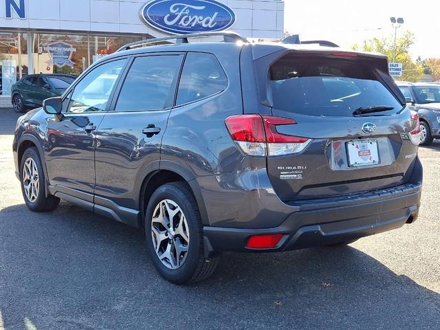 2021 subaru forester premium