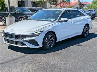 2024 Hyundai Elantra limited