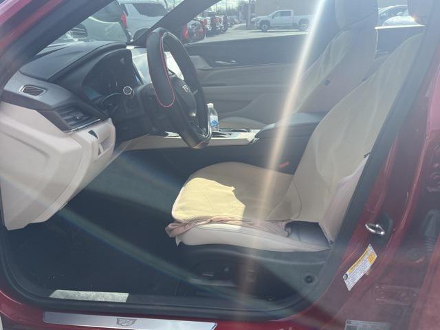 2022 cadillac ct4 luxury