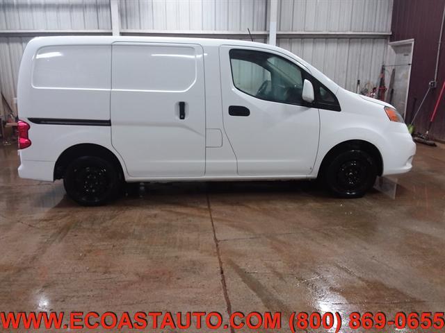 2017 nissan nv200 sv