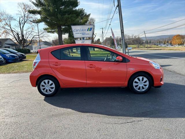 2012 toyota prius c four