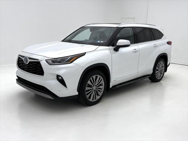 2022 toyota highlander hybrid platinum