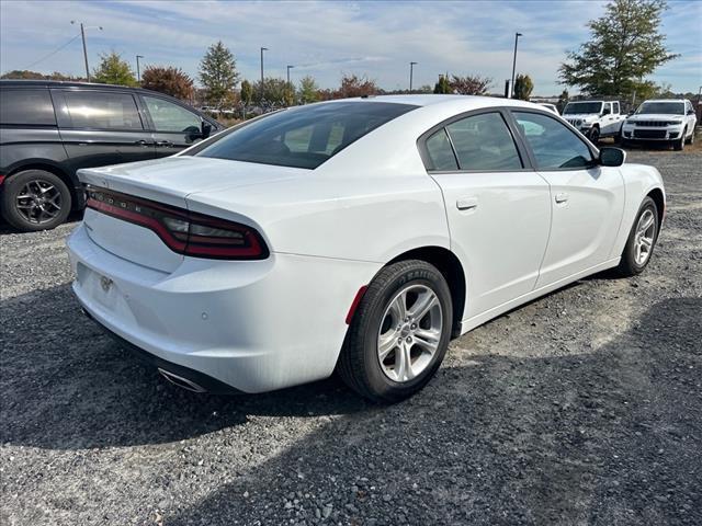 2022 dodge charger sxt