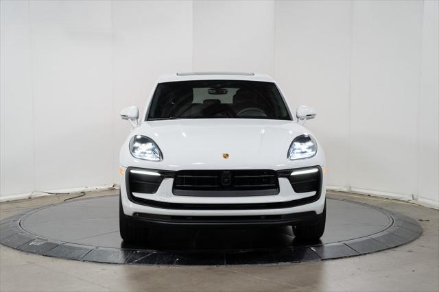 2024 porsche macan base