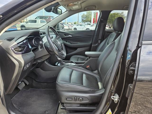 2022 buick encore gx essence
