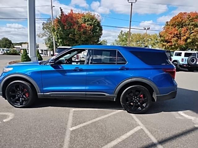 2021 ford explorer st