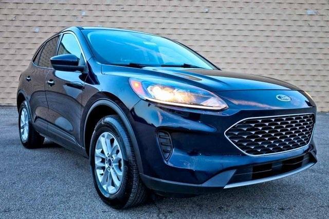 2021 ford escape se
