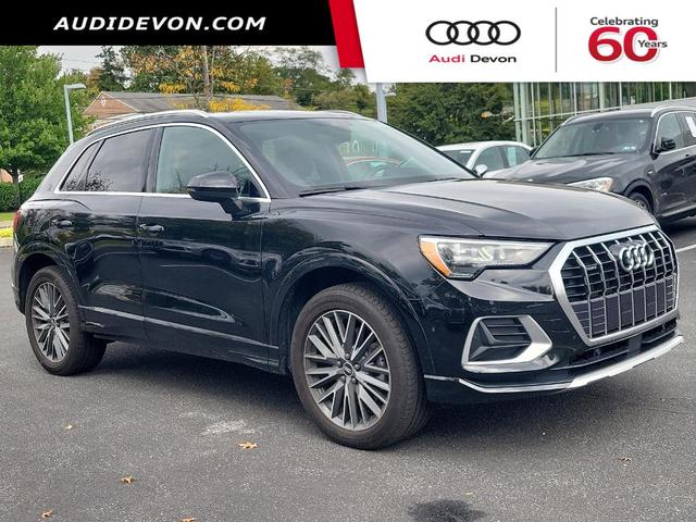 2022 audi q3 40 premium