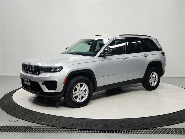 2022 jeep grand cherokee laredo