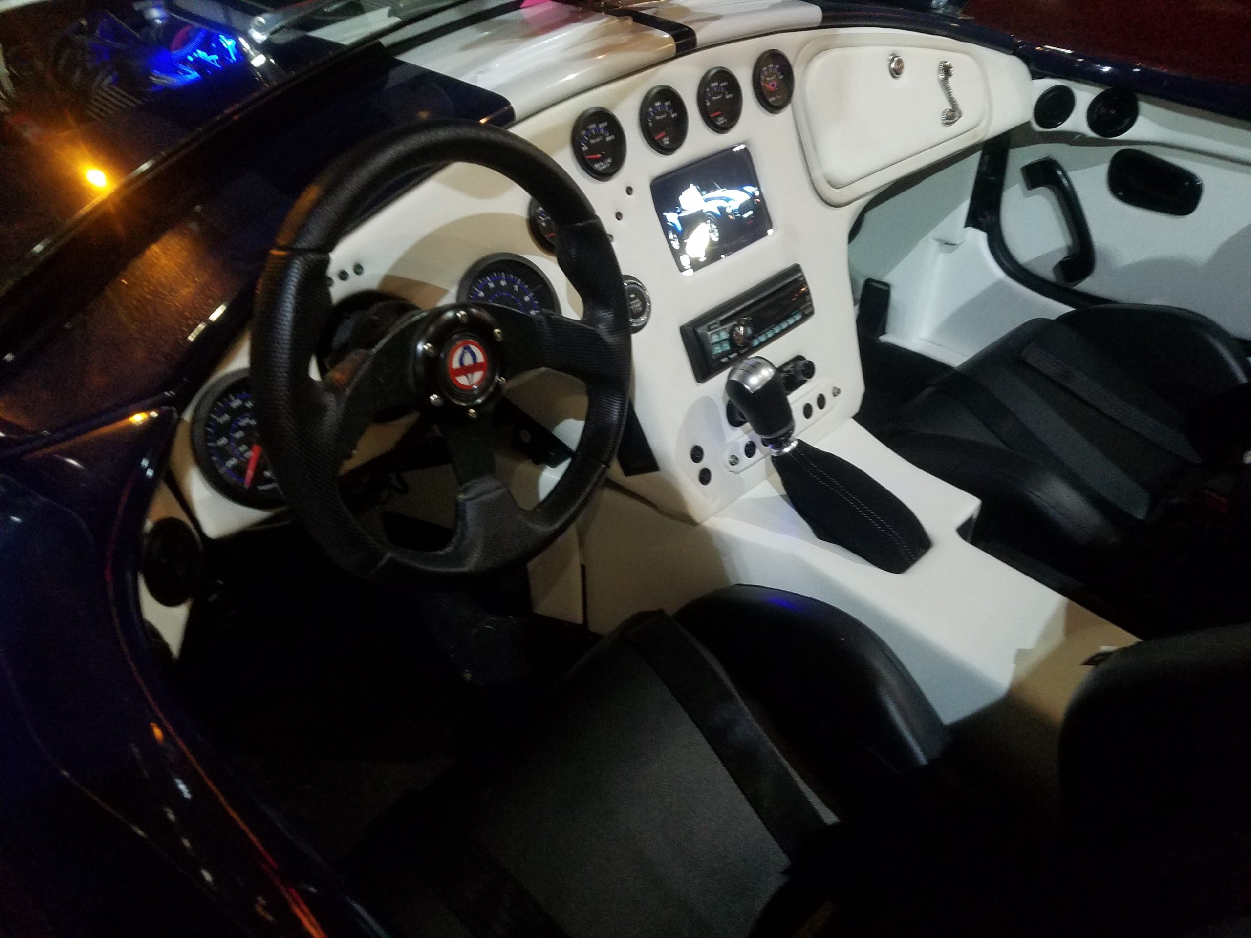 1966 shelby cobra-replica