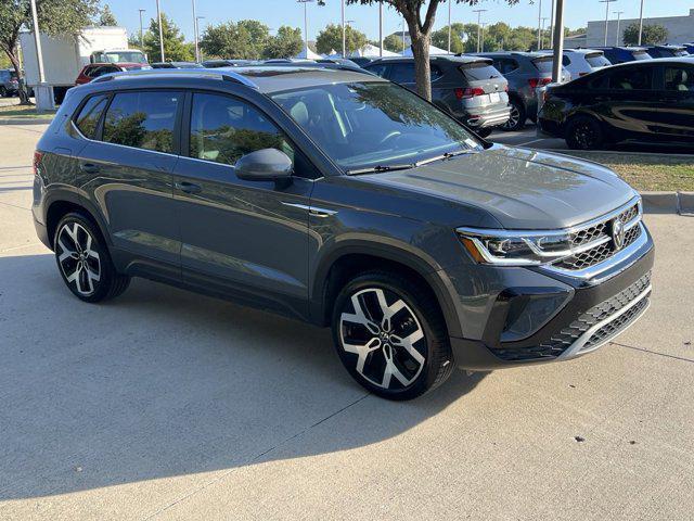 2022 volkswagen taos 1.5t sel