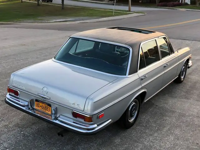 1972 mercedes benz 300sel 4,5 in silver/blue, 80k, records, a/c, becker, sunroof