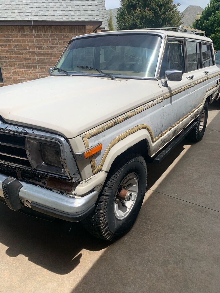 1986 jeep grand wagoneer suv white